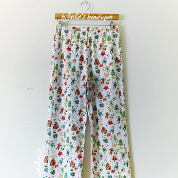 Roller Rabbit Gingerbread Party Long Sleeve Polo Pajamas in Multi Size Small NWT - Picture 10 of 15